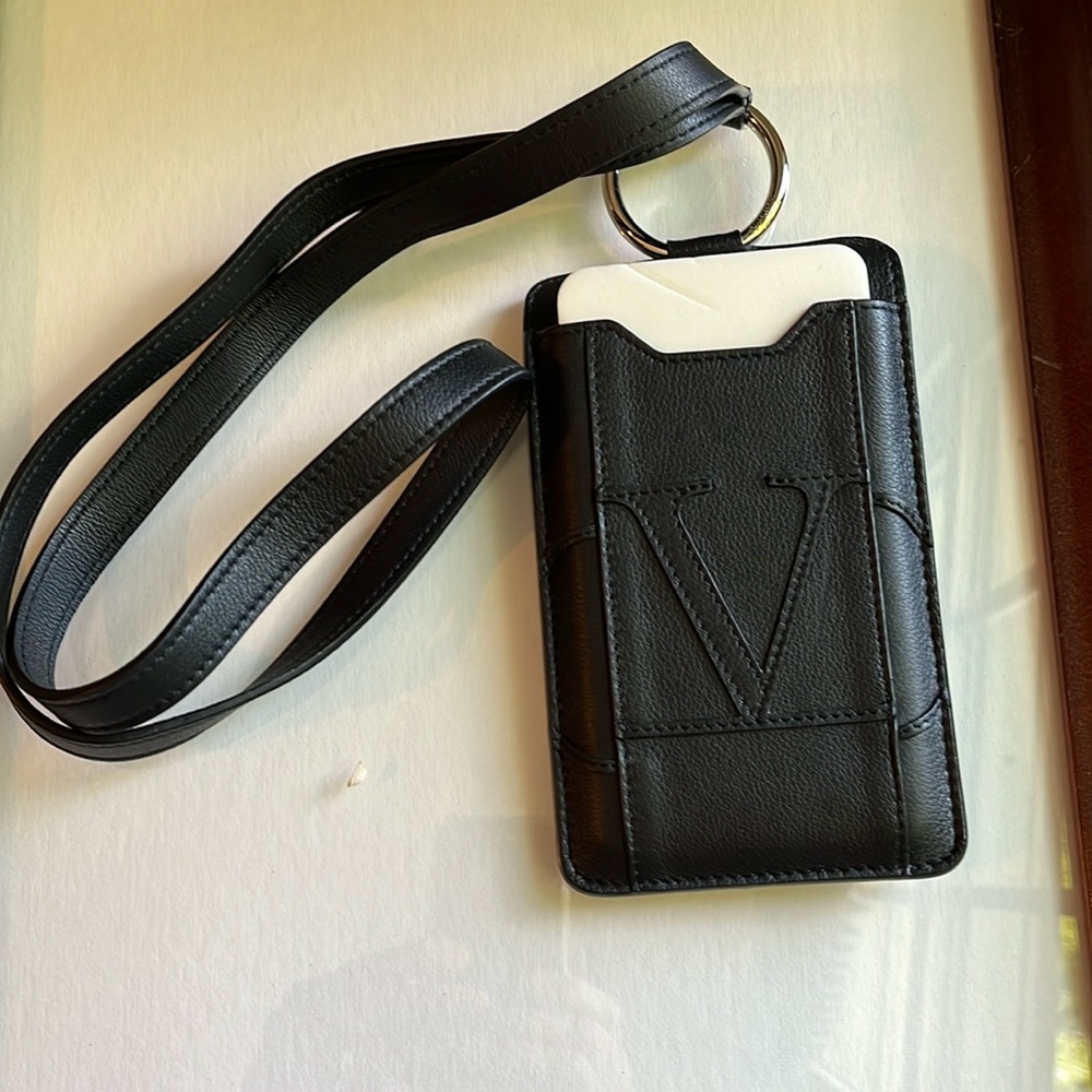 VALENTINO LEATHER NECK PHONE HOLDER